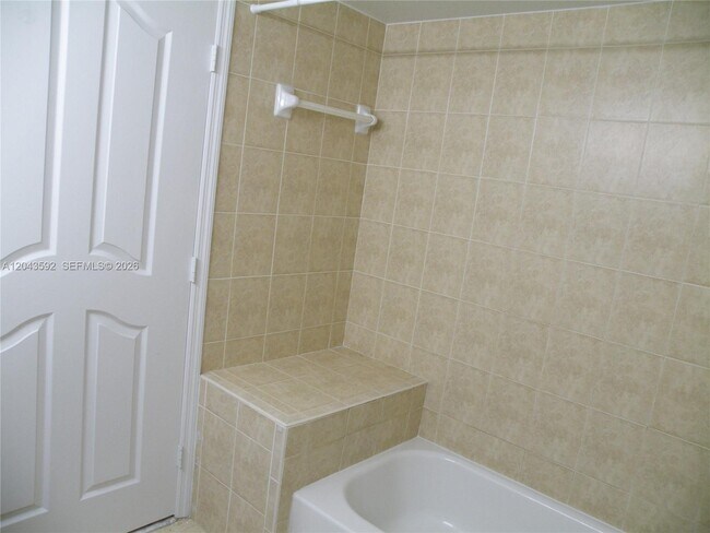 Building Photo - 10981 NW 88th Terrace