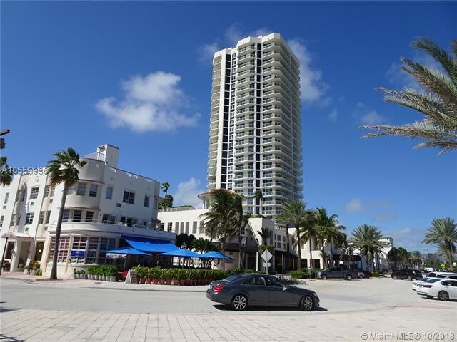 Building Photo - 7330 Ocean Terrace