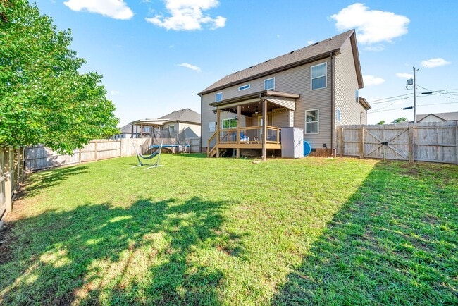 Building Photo - 1006 Sunrise Dr