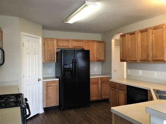 Building Photo - 6603 Gorton Dr