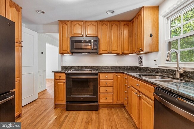 Building Photo - 4203 Pickering Pl