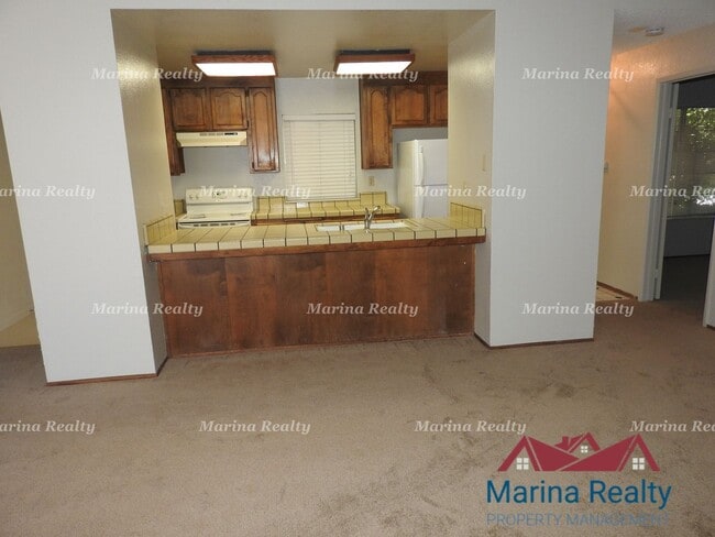 Building Photo - 2 bed 2 bath single family home in established neighborhood in City of Suisun