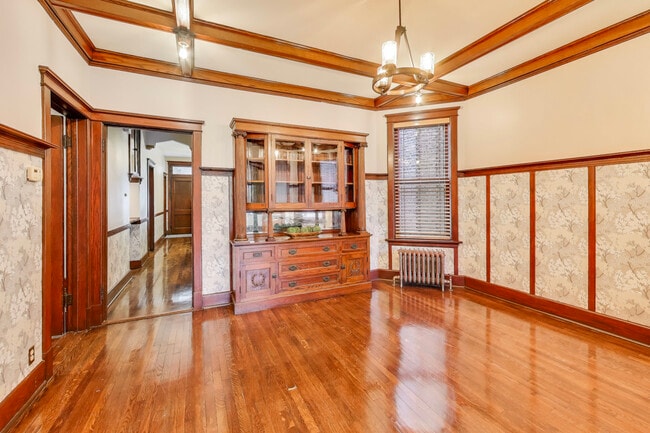 Building Photo - 6542 N Newgard Ave