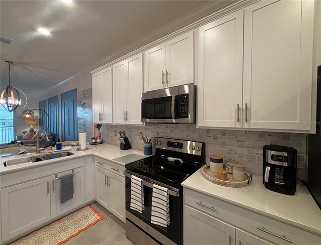 Building Photo - 12140 Wellen Golf St
