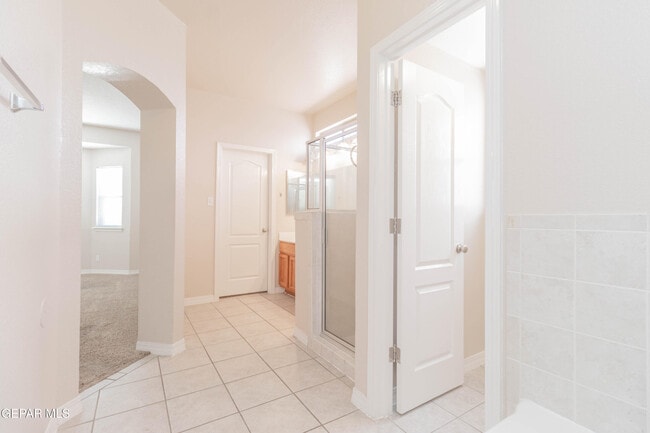 Building Photo - 3016 Tierra Cuervo Dr