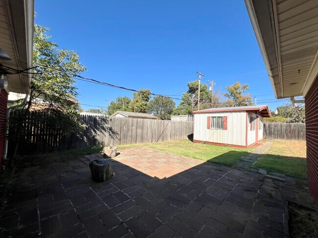 Building Photo - 3212 47th St