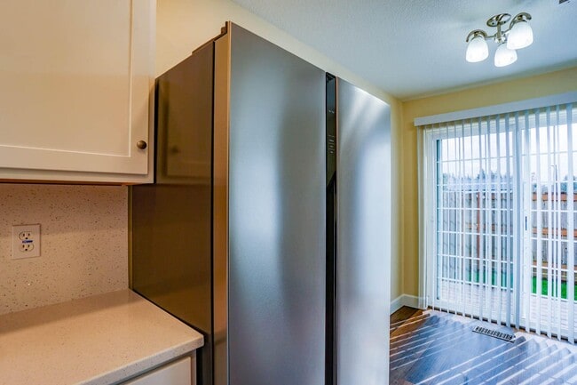 Floorplan - Village at Pine Street