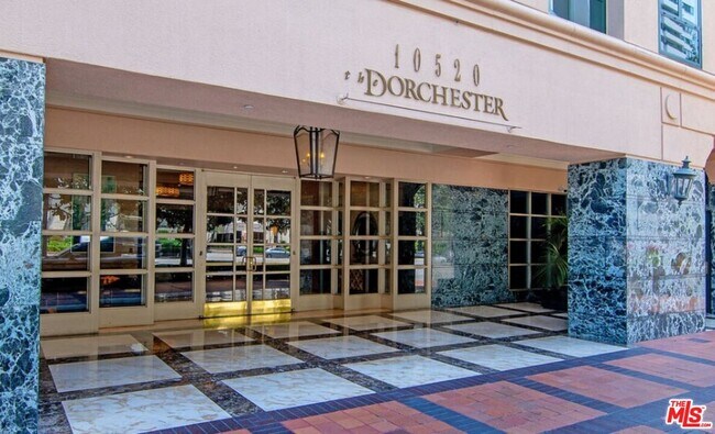 Building Photo - 10520 Wilshire Blvd