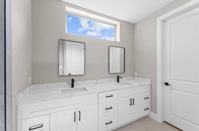 Building Photo - 2614 Martinas Ct