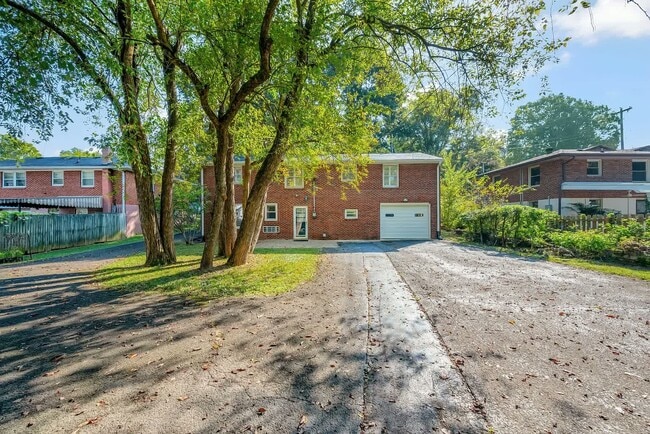 Building Photo - 6231 Henry Ford Dr