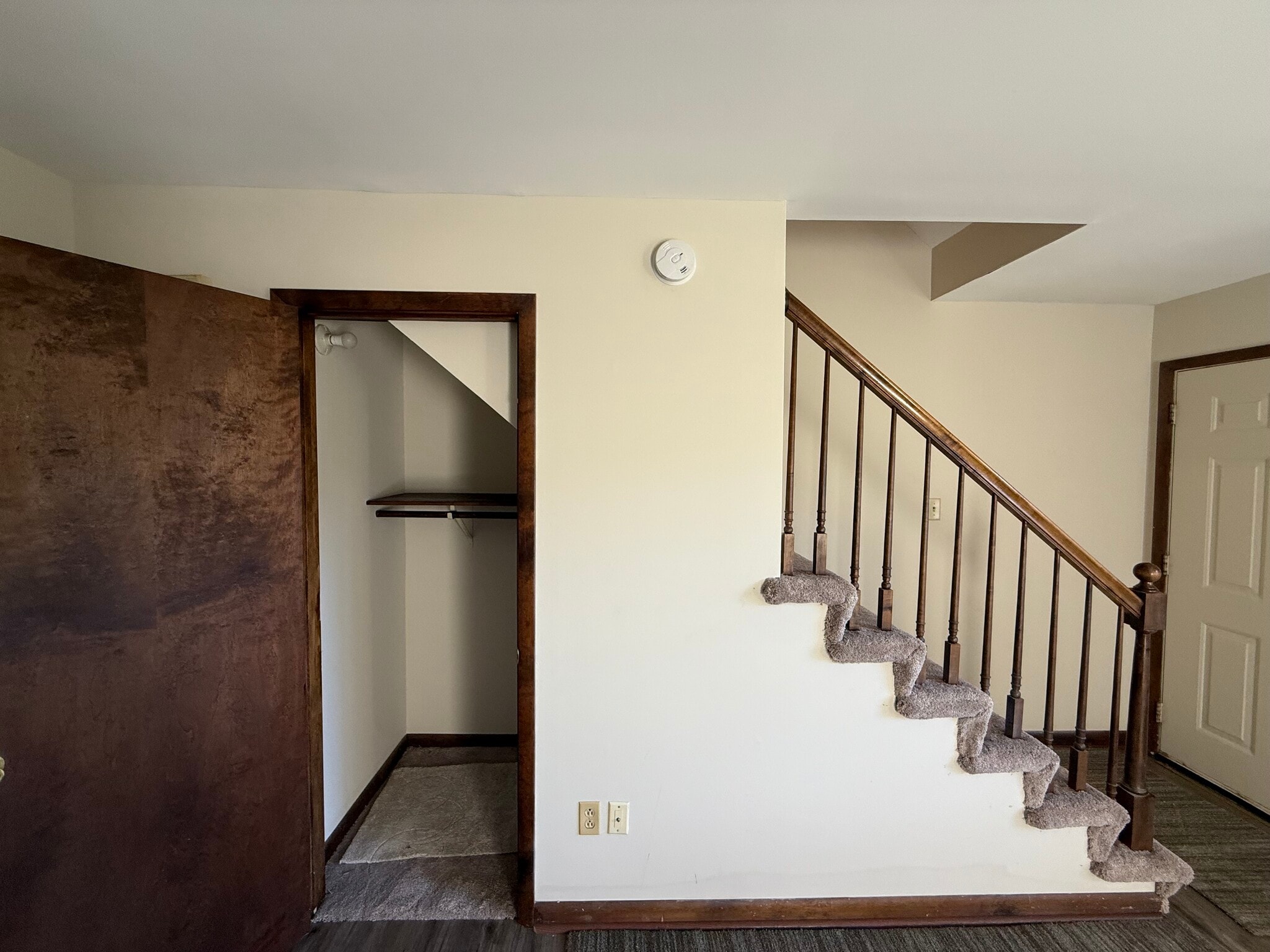 Closet for coats and shoes - 1004 Corbett St