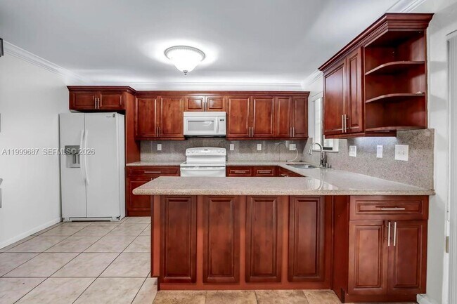 Building Photo - 8107 SW 23rd Ct