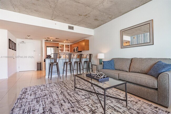 Building Photo - 3250 NE 1st Ave