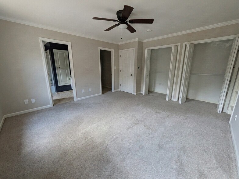 Building Photo - 276 Windsor Pky