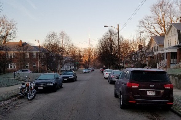 1 block away from Olentangy River Trail - 158 W Weber Rd