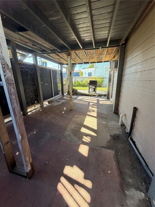 Building Photo - 4505 Avenue K