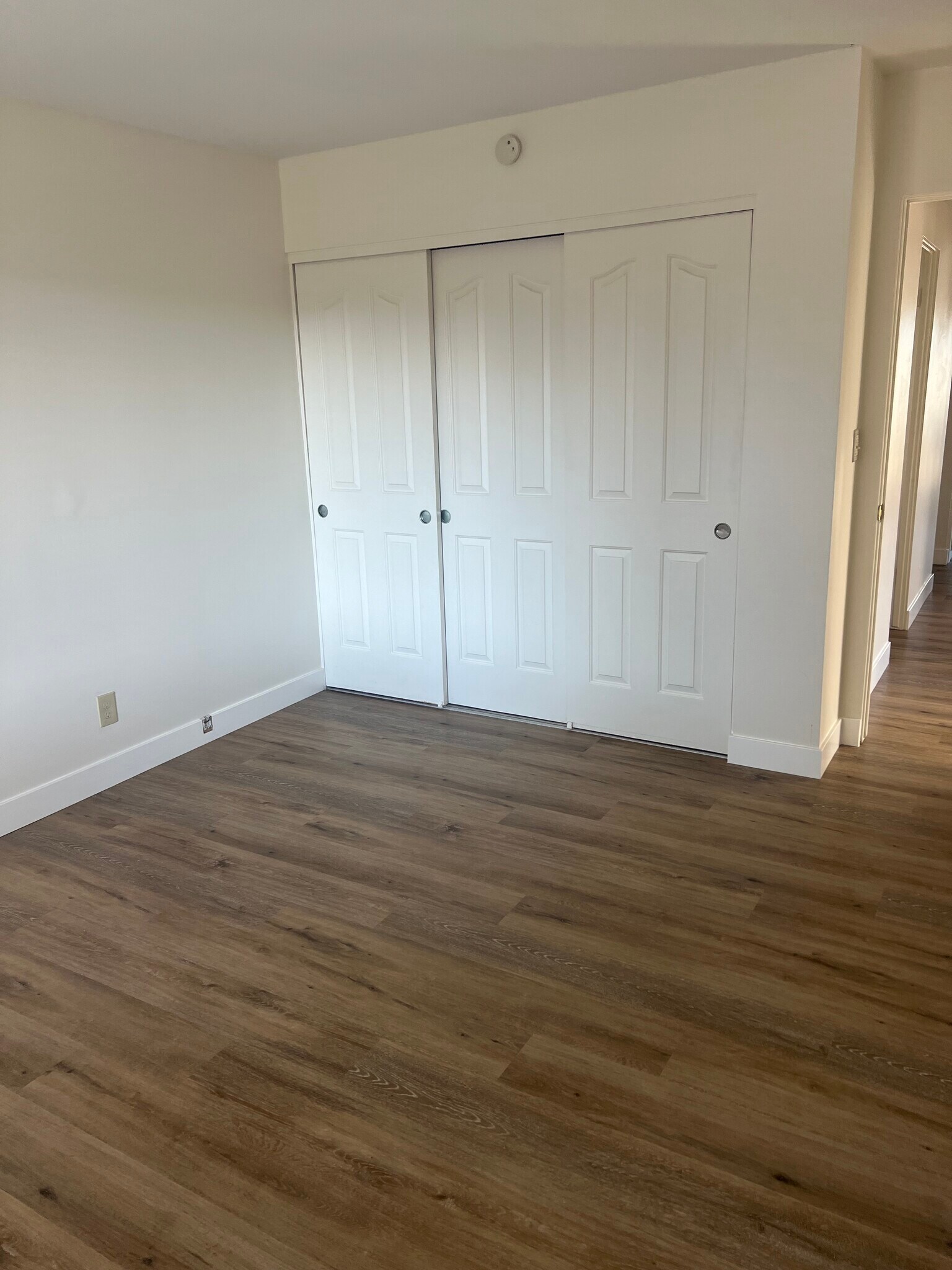 Building Photo - 156 Alcor Ave