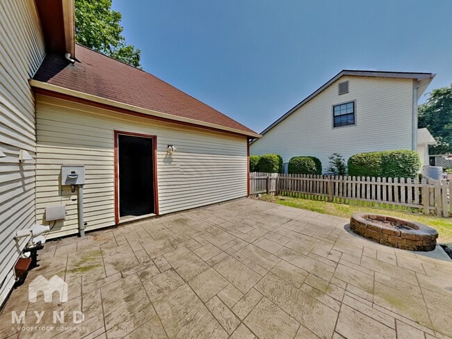 Building Photo - 3743 Lifford Ct