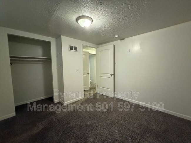 Building Photo - 1141 Rushton St