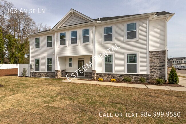Building Photo - 103 Anise Ln