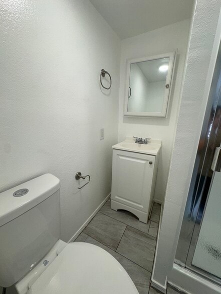 Building Photo - 756 Harps St