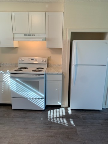 Building Photo - Hickory Bend Apartments - Utilities Included
