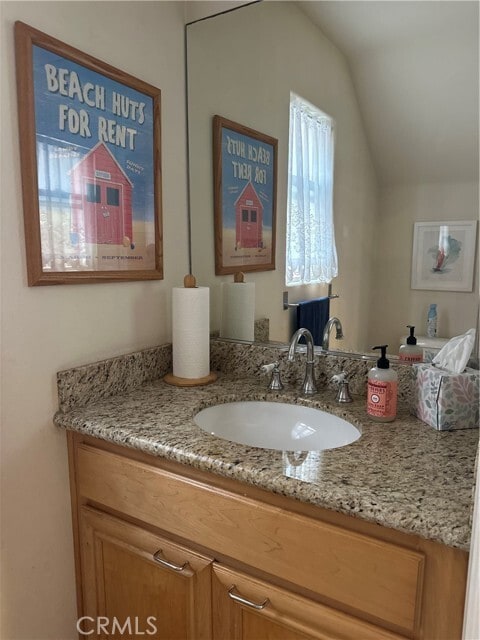 Building Photo - 610 Main St