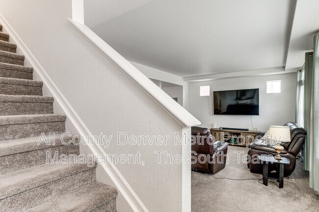 Building Photo - 4142 N Rome St