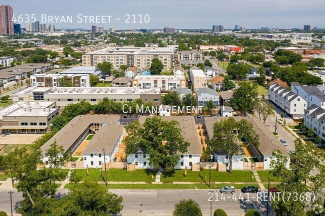 Building Photo - 4635 Bryan St