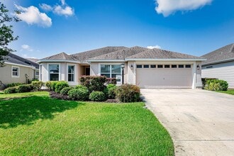 Building Photo - Fully Furnished 3/2 in beautiful Villages Community