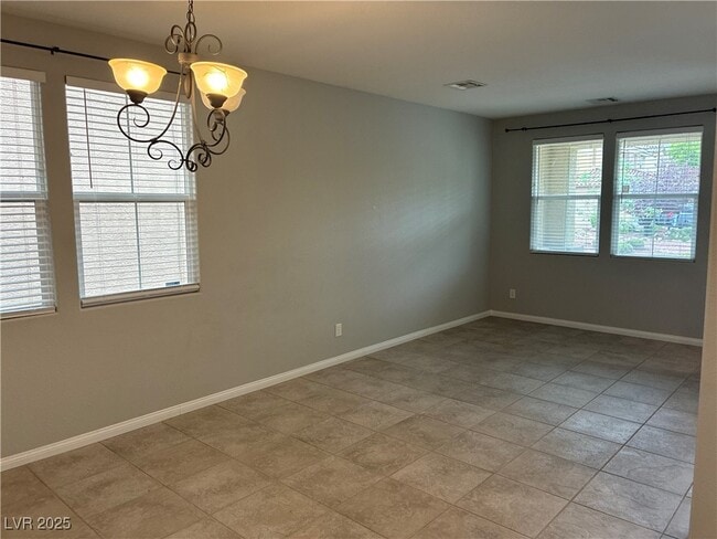 Building Photo - 5774 Blackbirch St