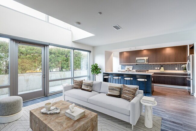 Building Photo - 360 Residences