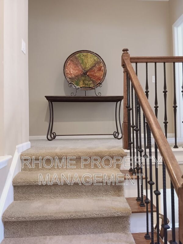 Building Photo - 1145 Parktown Dr SW