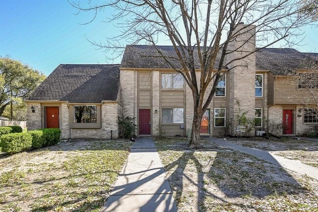 Building Photo - 6514 Kentwick Dr