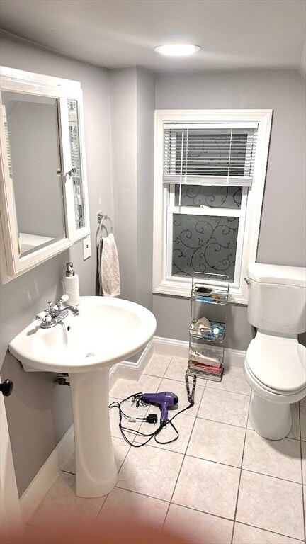 Building Photo - 16 Gould Ave