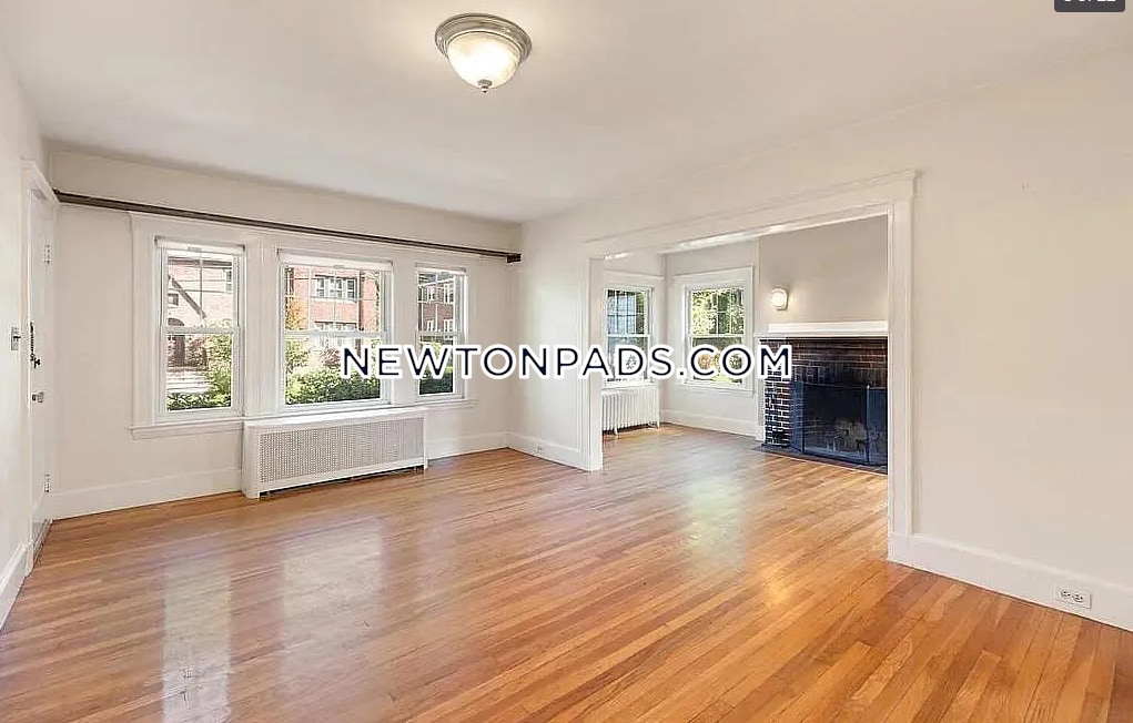 Building Photo - 47 Crosby Rd