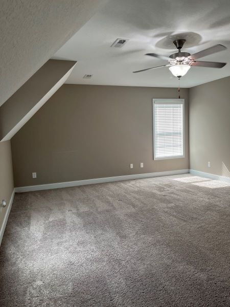 Building Photo - Ely Park Subdivision 3 bdrm/2.5 bath