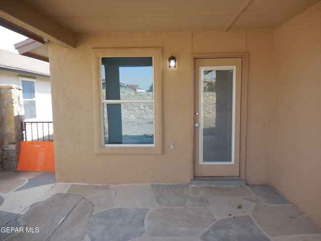 Building Photo - 12757 Tierra Monje Ln