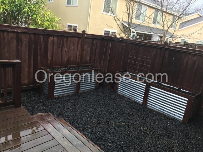 Building Photo - 3725 Westleigh St