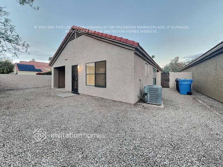 Building Photo - 442 N Granite St