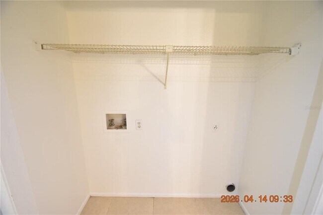 Building Photo - 8605 Mallard Reserve Dr