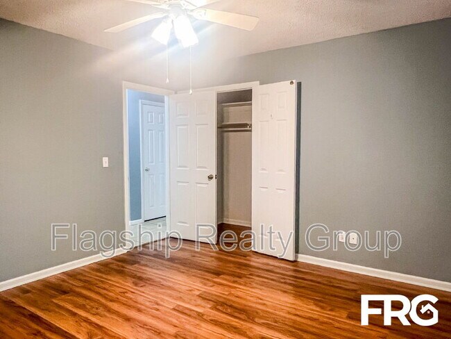 Building Photo - 205 Wyndham Cir