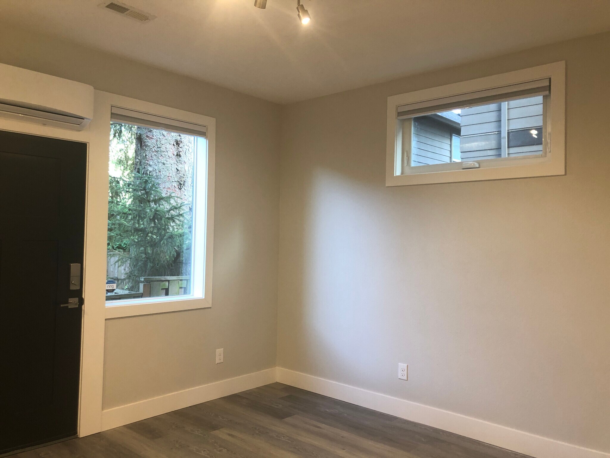 Building Photo - 10406 SW 46th Pl