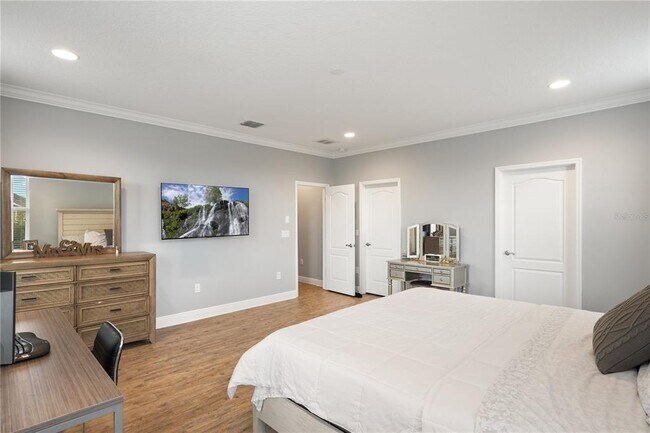 Building Photo - 15713 Sweet Limetta Dr