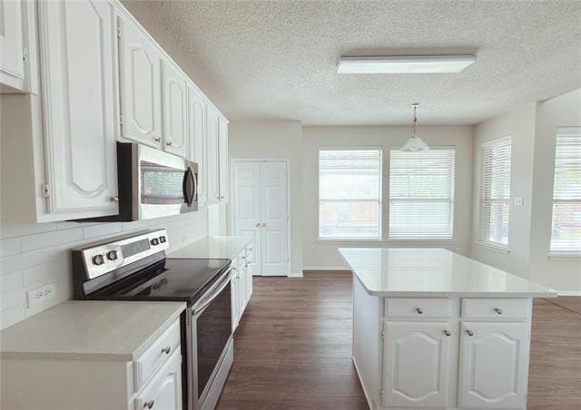 Building Photo - 1196 Winnipeg Dr