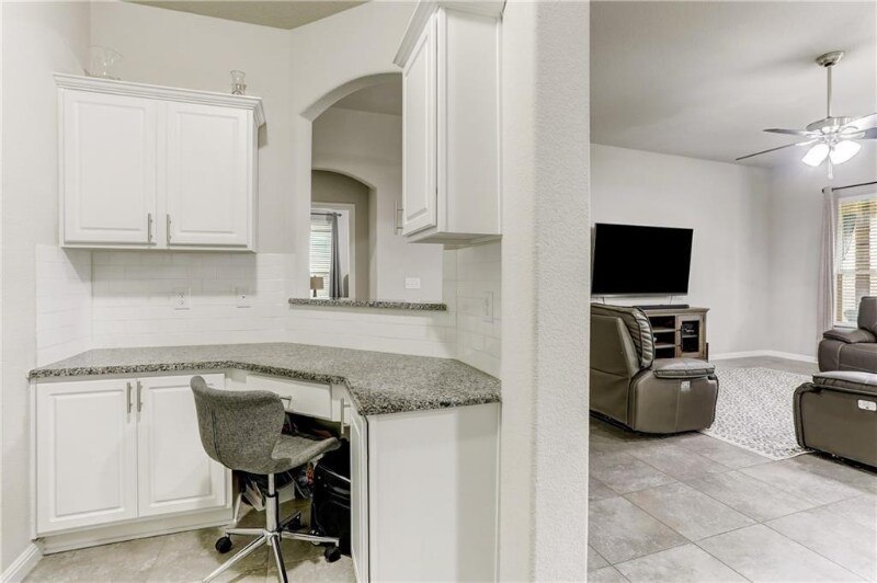 Building Photo - 16433 Pienza Dr
