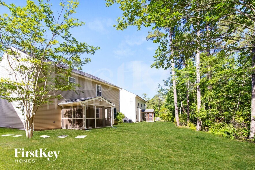 Building Photo - 3365 Kirkwall Dr