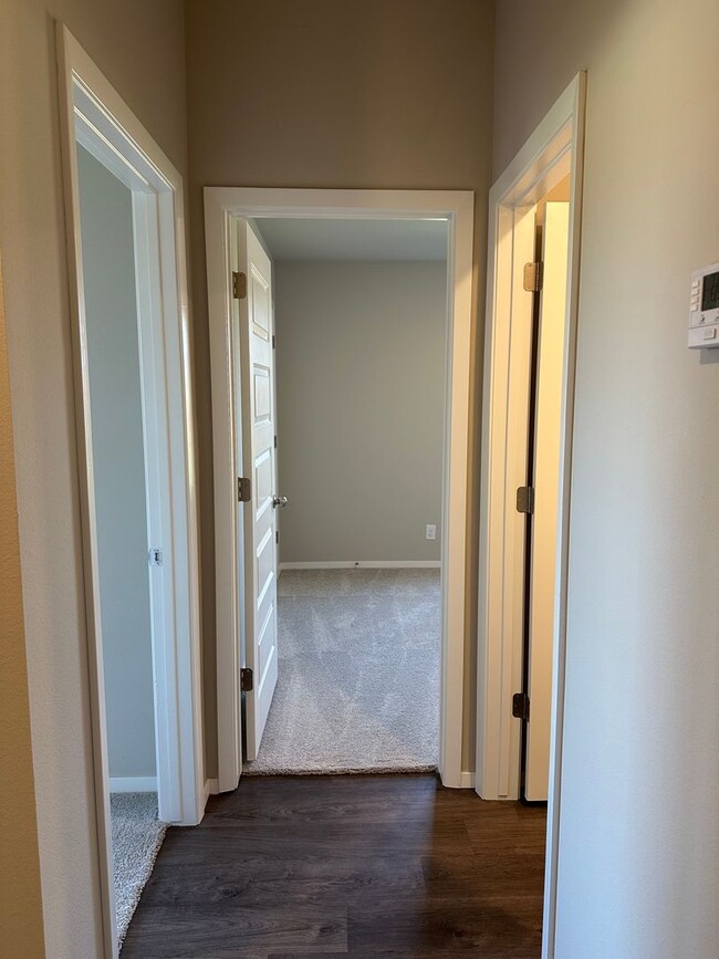 Building Photo - Brand-new 3 bedroom, 2 bath home located i...