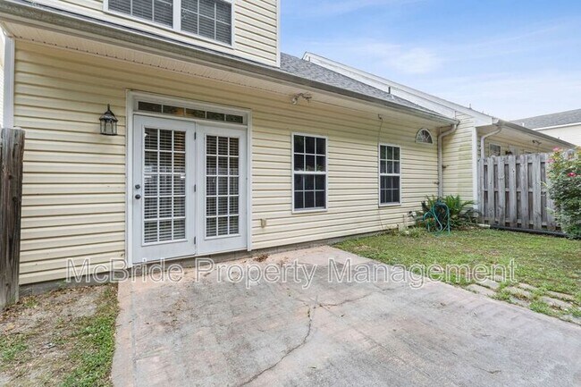 Building Photo - 429 Snead Way