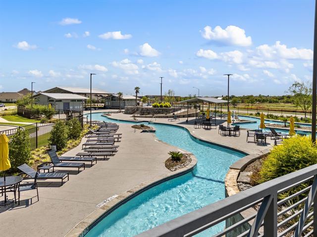 Building Photo - 1216 W Yarrow Ave